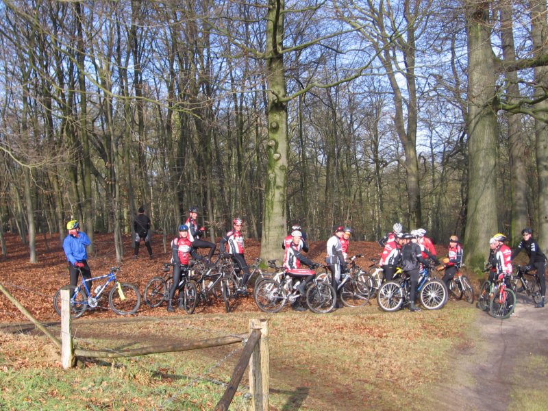atbdag1422009027.jpg