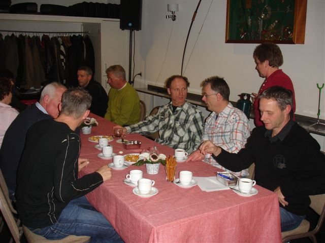 feestavond200838.jpg