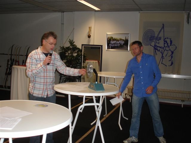 feestavond200847.jpg